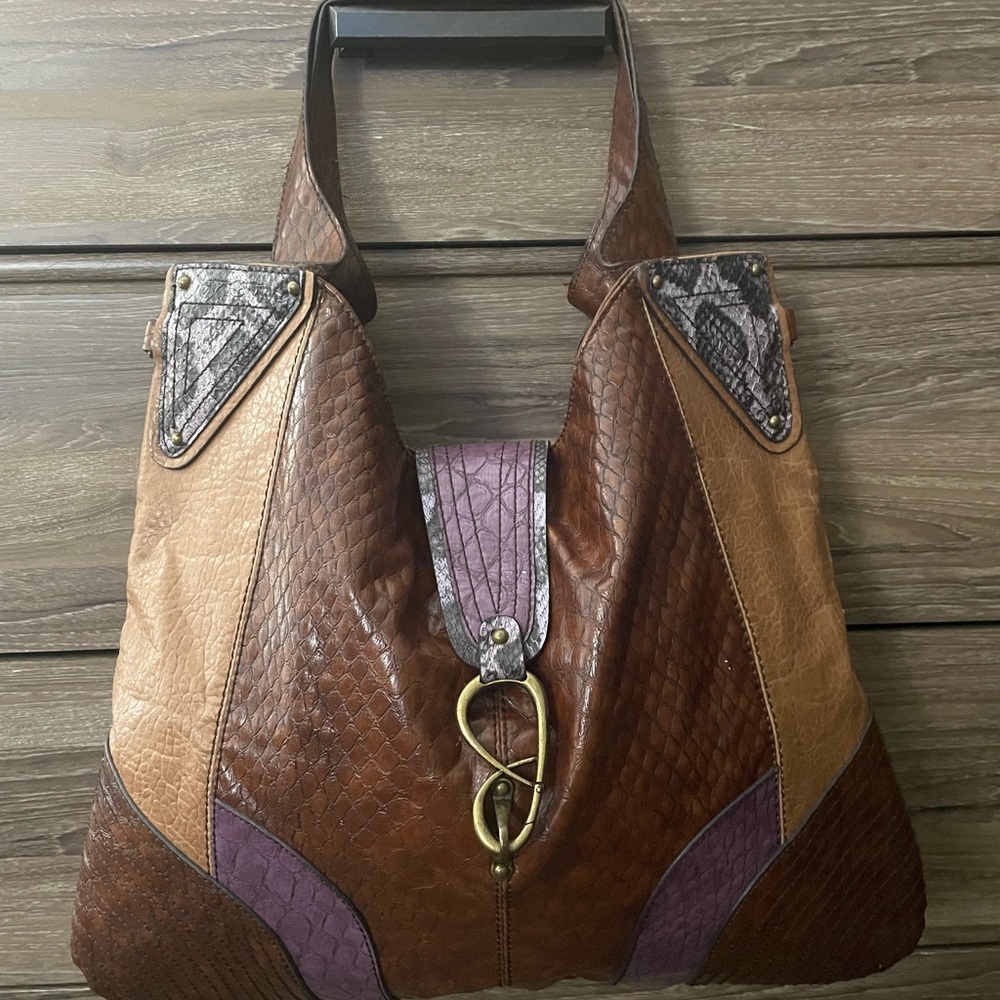 Jessica Simpson purse
